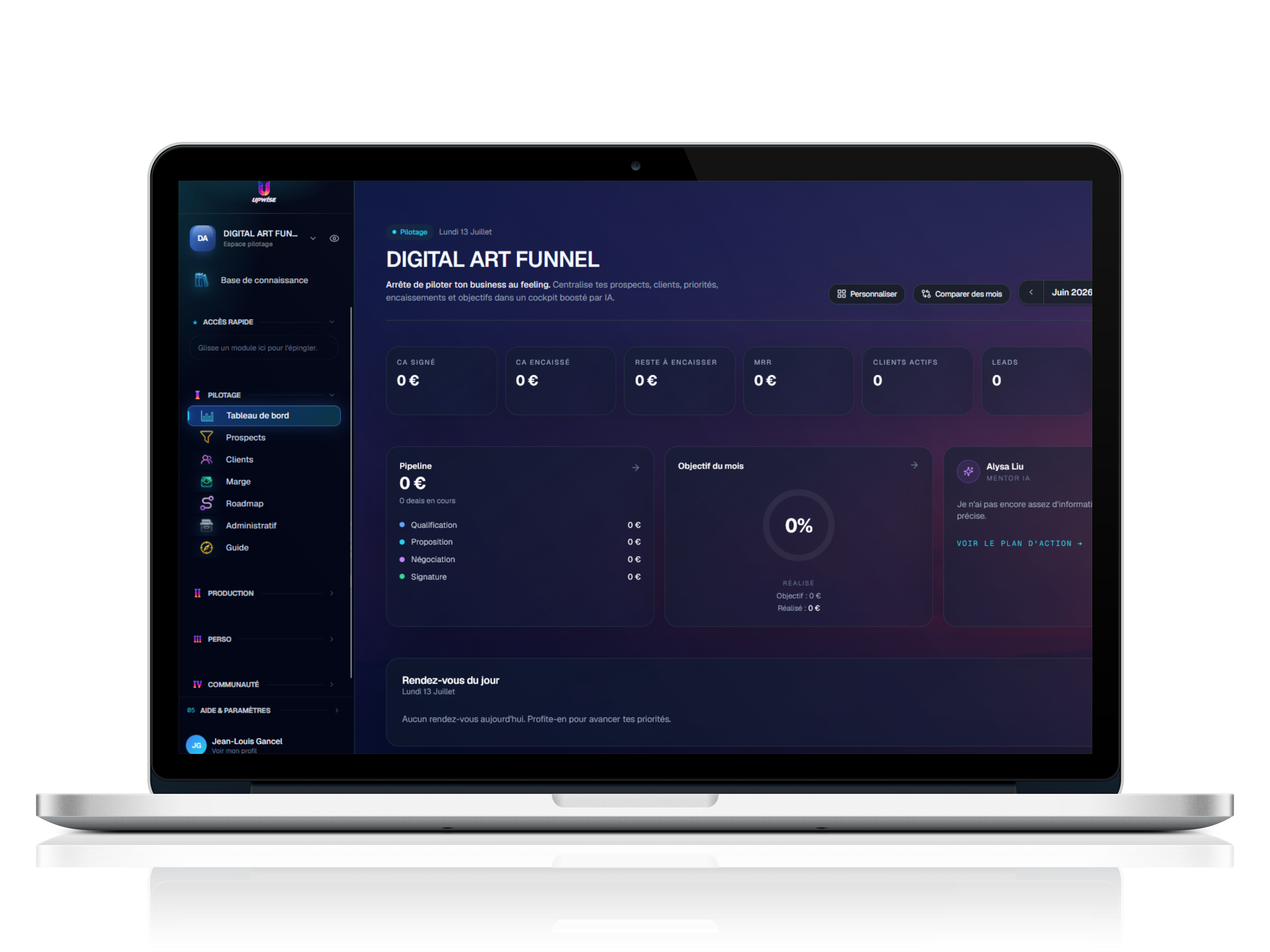 Dashboard Upwise affiché dans un laptop